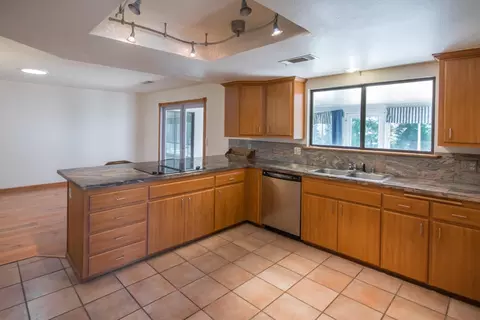 3738 Westgate Ave, Redding, CA 96001 photo 4