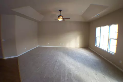 7175 Landcaster Ct, Redding, CA 96001 photo 2