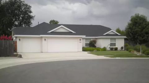 7290 Legacy Ct, Redding, CA 96001 photo 1