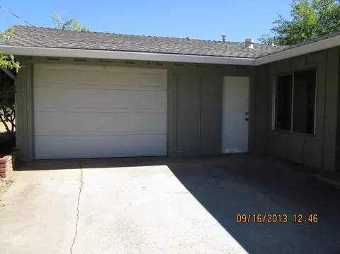 1065 Denton Way, Redding, CA 96002 photo 2