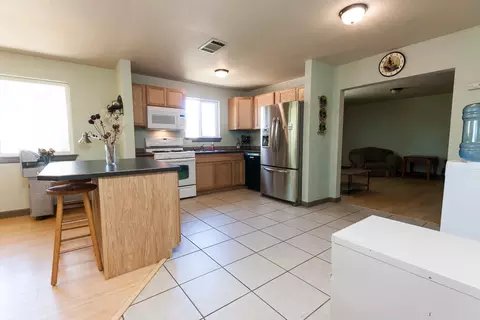 2904 West St, Redding, CA 96001 photo 3