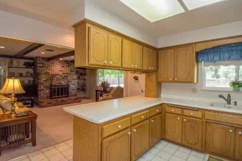 7226 Encina Dr, Redding, CA 96002 photo 10