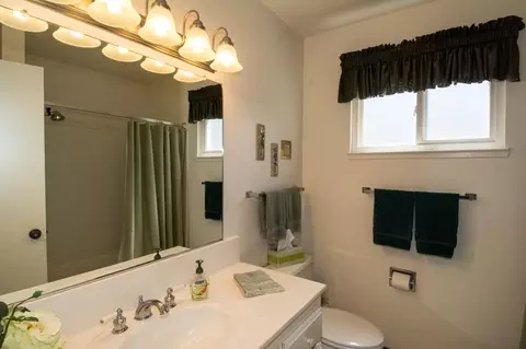 7226 Encina Dr, Redding, CA 96002 photo 20