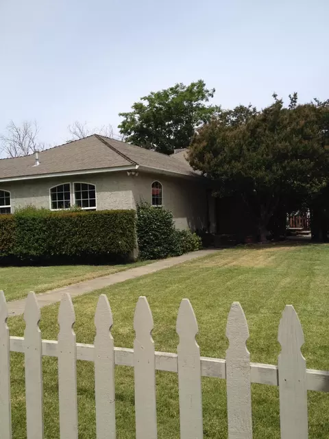 300 Breese Ave, Red Bluff, CA 96080 photo 1