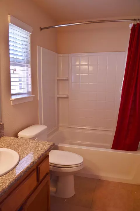 2124 Tuscany Way, Redding, CA 96003 photo 12