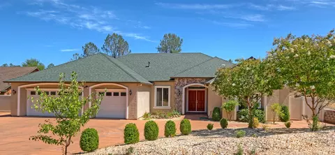 478 Spire Point Dr, Redding, CA 96003 photo 1
