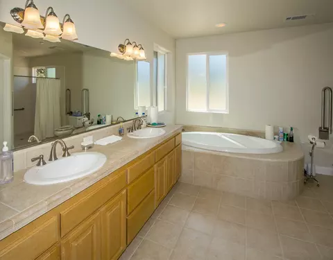478 Spire Point Dr, Redding, CA 96003 photo 17