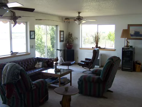 26037 Glenburn Rd, Fall River Mills, CA 96028 photo 11