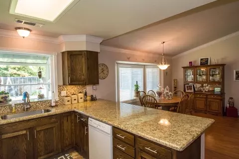 2265 Oshea Cir, Redding, CA 96003 photo 11