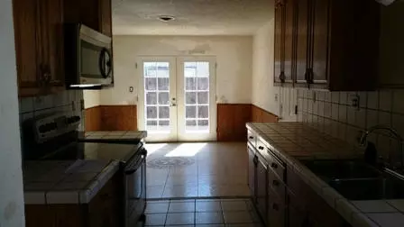 2454 Celestial St, Redding, CA 96002 photo 4