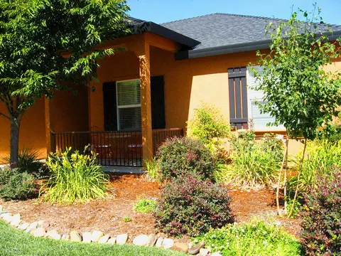 7147 Chancy Ct, Redding, CA 96001 photo 3