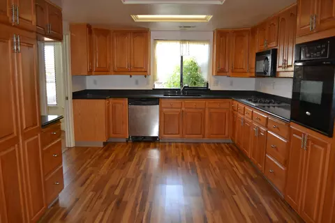 2848 Blue Bell Dr, Redding, CA 96001 photo 11