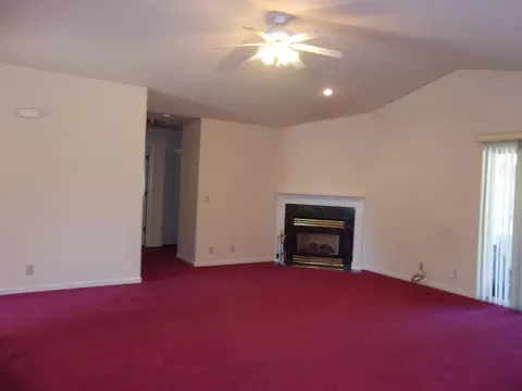 3390 Landmark Ct, Redding, CA 96003 photo 7