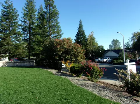 3390 Landmark Ct, Redding, CA 96003 photo 12