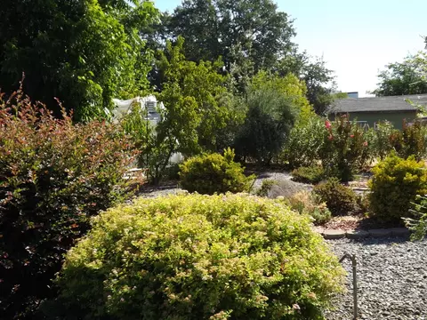 2345 Beverly Dr, Redding, CA 96002 photo 19