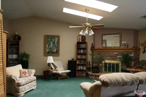 4163 Jane St, Redding, CA 96002 photo 8