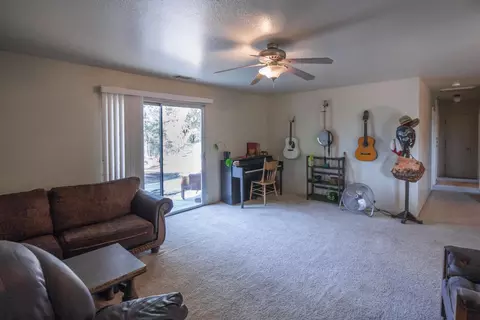 1065 Moss Creek Rd, Redding, CA 96003 photo 2