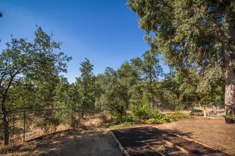 1065 Moss Creek Rd, Redding, CA 96003 photo 10