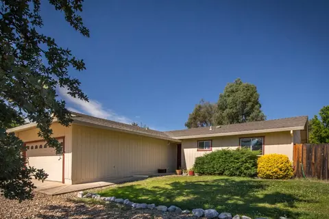 1151 Jaxon Way, Redding, CA 96003 photo 12
