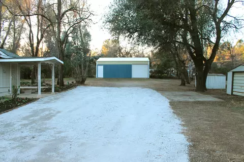 12564 Williamson Rd, Redding, CA 96003 photo 11