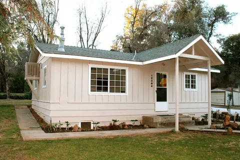 12564 Williamson Rd, Redding, CA 96003 photo 2