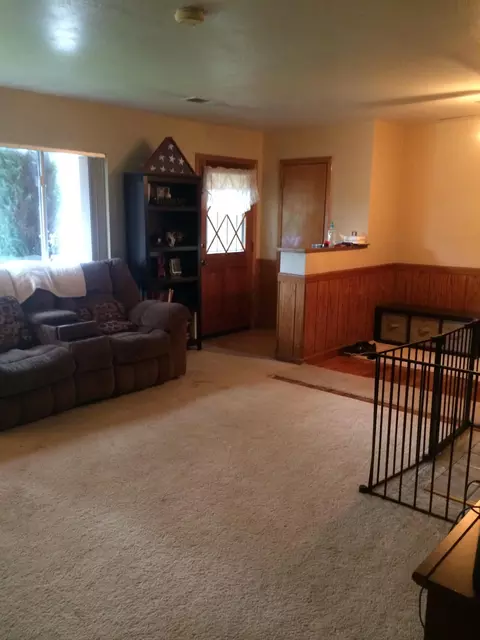 2671 Reservoir Ln, Redding, CA 96002 photo 14
