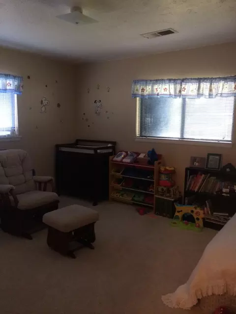 2671 Reservoir Ln, Redding, CA 96002 photo 8