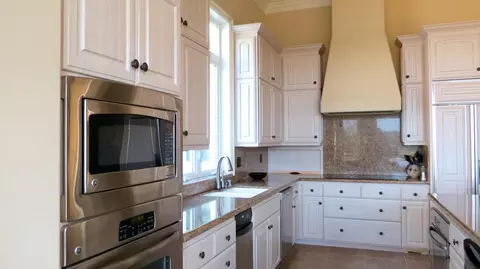 15750 Sol Semete Trl, Redding, CA 96001 photo 21