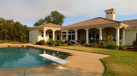 15750 Sol Semete Trl, Redding, CA 96001 photo 9