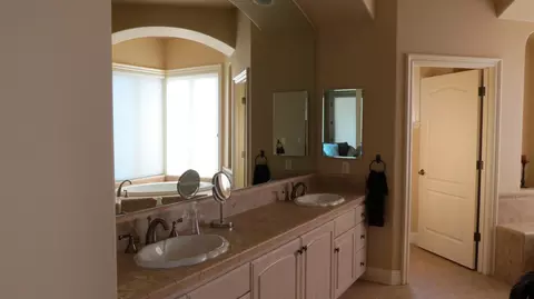 15750 Sol Semete Trl, Redding, CA 96001 photo 33