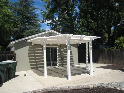 2325 Garden Ave, Redding, CA 96001 photo 16