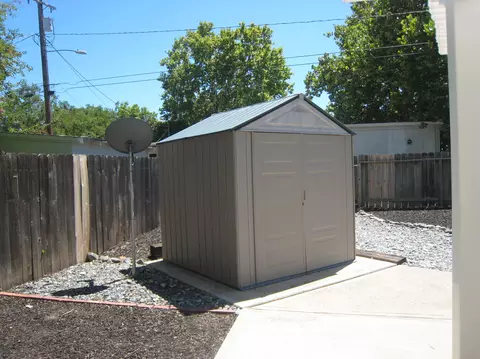 2325 Garden Ave, Redding, CA 96001 photo 22