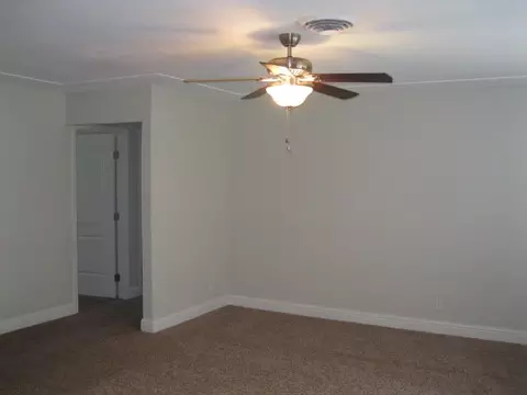 2847 Squire Ave, Redding, CA 96002 photo 14