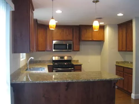2847 Squire Ave, Redding, CA 96002 photo 9