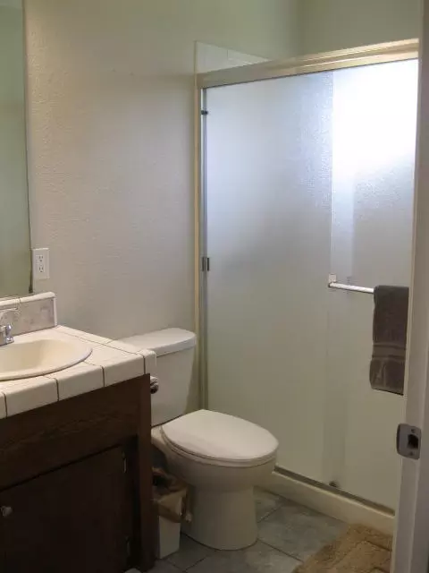 2847 Squire Ave, Redding, CA 96002 photo 5