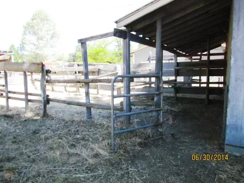 250 Oak Ave, Hayfork, CA 96041 photo 4