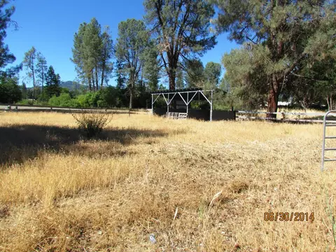250 Oak Ave, Hayfork, CA 96041 photo 9