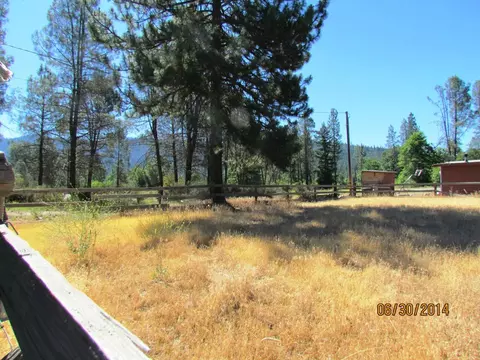 250 Oak Ave, Hayfork, CA 96041 photo 8