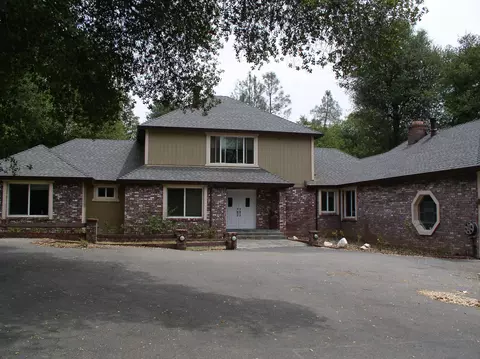 20093 Vernita Dr, Redding, CA 96003 photo 1