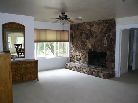 20093 Vernita Dr, Redding, CA 96003 photo 14