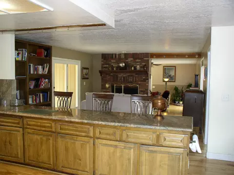 20093 Vernita Dr, Redding, CA 96003 photo 5