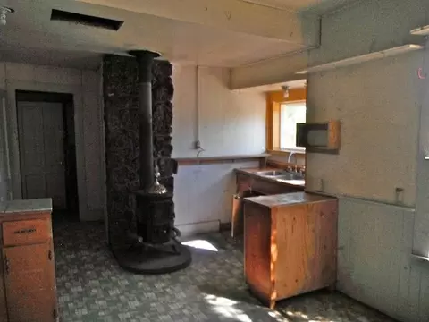 605 Oak St, Etna, CA 96027 photo 3