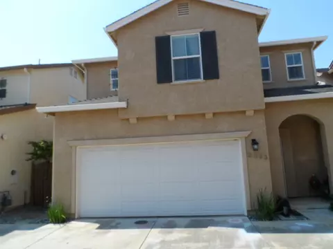 2333 La Villa Way, Redding, CA 96003 photo 2