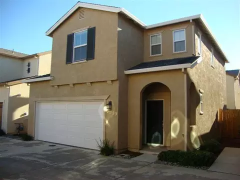 2333 La Villa Way, Redding, CA 96003 photo 1