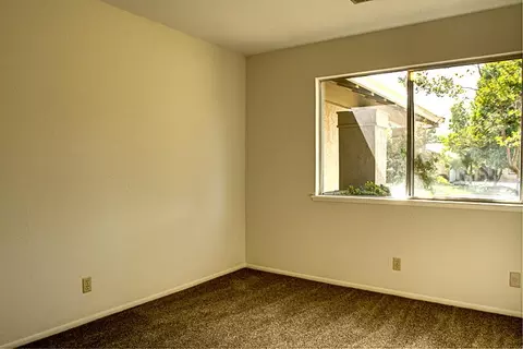 2557 Lake Redding Dr, Redding, CA 96003 photo 16