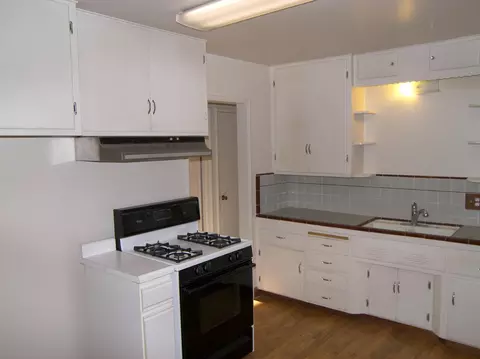 2732 Russell, Redding, CA 96001 photo 15
