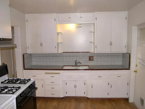 2732 Russell, Redding, CA 96001 photo 11