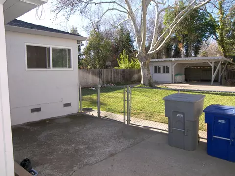 2732 Russell, Redding, CA 96001 photo 36