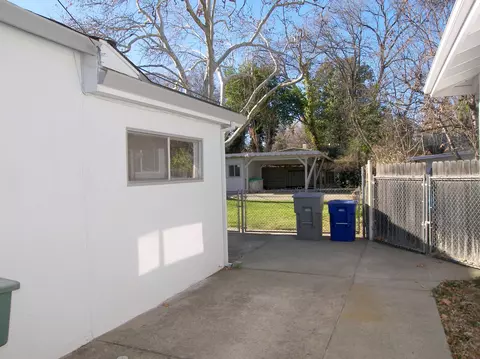 2732 Russell, Redding, CA 96001 photo 38