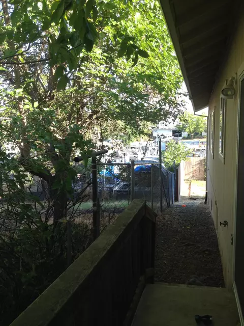 1753 Milo Ave, Redding, CA 96001 photo 6